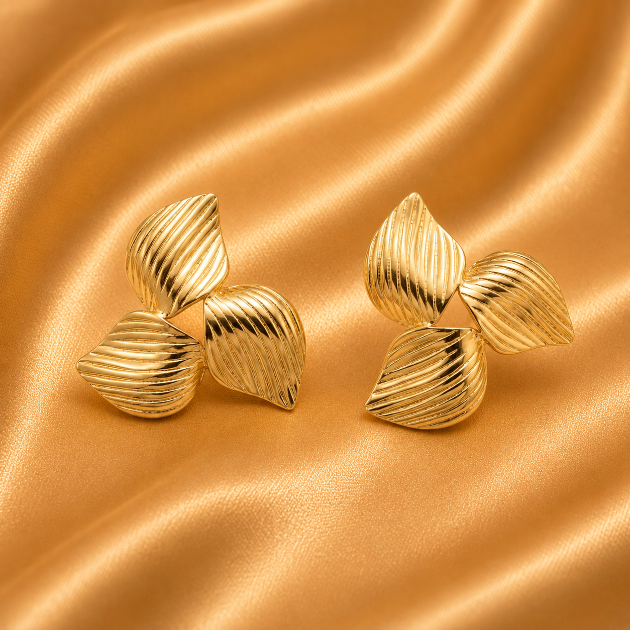 Triple Leaf Cluster Gold Stud Earring