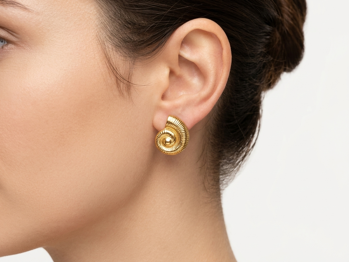 Nautilus Shell Gold Stud Earring