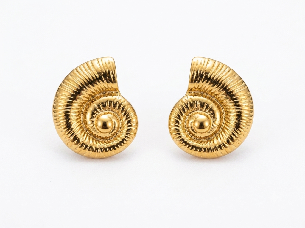 Nautilus Shell Gold Stud Earring